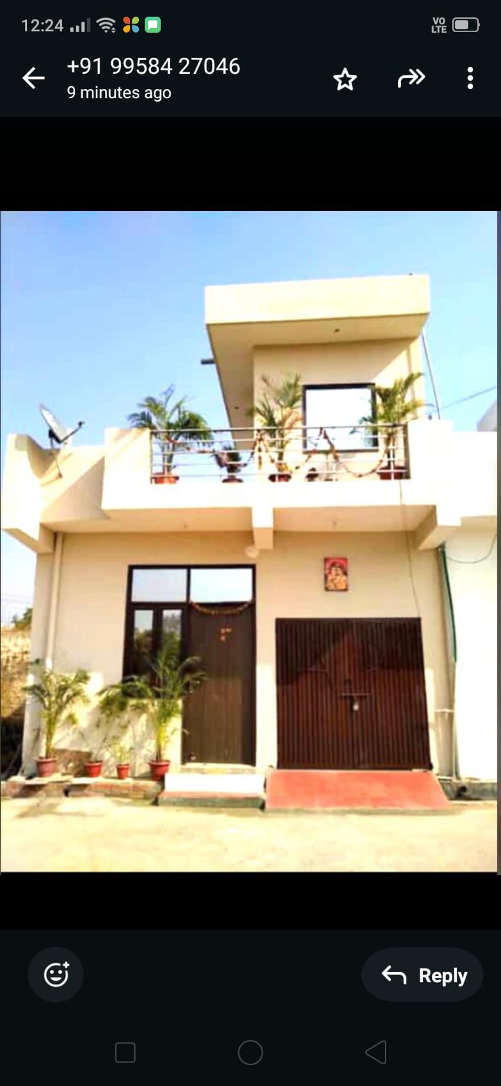 Plot For Sale in Paramount Golf Foreste Apartments