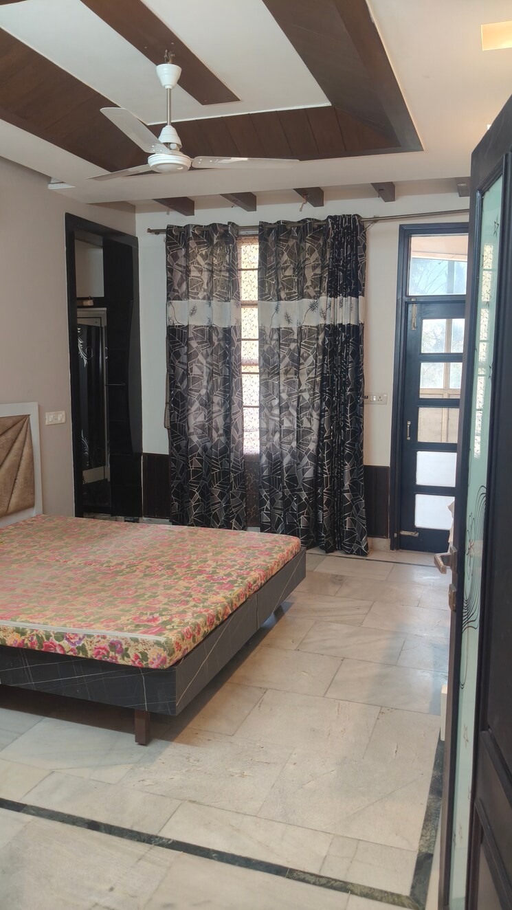 Bedroom, sector 20 3 Bedroom 1900 Sq.Yd. Apartment In Sector 20 Panchkula 8484190