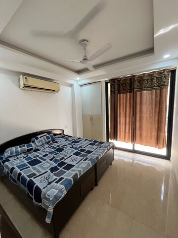 Bedroom in 3 BHK Builder Floor at Palm Residency Chhatarpur, Chattarpur – for Rent