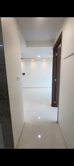 1 BHK Apartment For Sale in Lotus Residency Goregaon West, Goregaon West