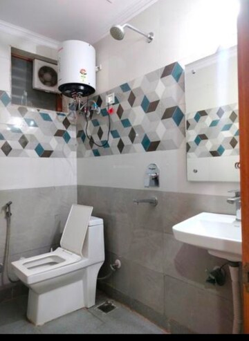 2 BHK Builder Floor For Rent in RWA Residential Society Sector 46, Sector 46