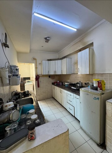 Kitchen in 2.5 BHK Builder Floor at Mayur Vihar Phase 1 Extension – for Rent