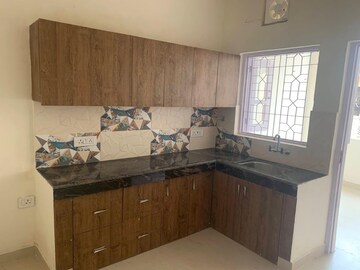 Kitchen in 5 BHK Villa at DLF Pink Town House, Dlf City Phase 3 – for Sale