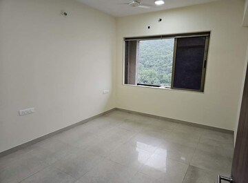 Bedroom in 3.5 BHK Apartment at Bhimjyani Verraton, Manpada – for Rent