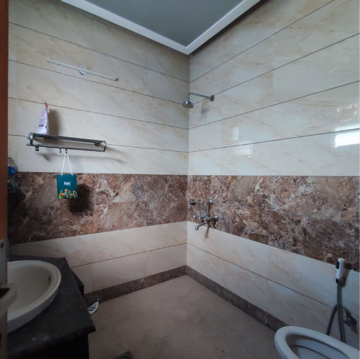 Attached Bathroom in 3 BHK Apartment at Malviya Nagar – for Rent