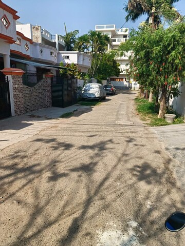 Gym in 3 BHK Villa at Jankipuram – for Sale