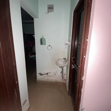 Furnished Amenities in 2 BHK Apartment at Manish Nagar – for Rent