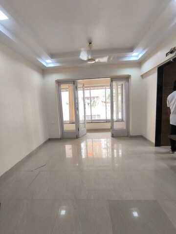 2 BHK Apartment For Rent in Raheja Interface Heights, Malad West