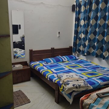 Bedroom in 3 BHK Apartment at Manish Nagar – for Rent