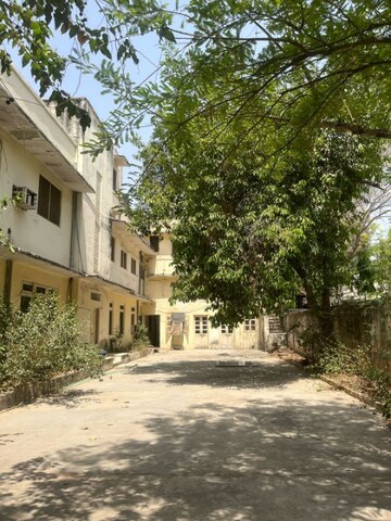 6+ BHK Independent House – Exterior View View at Tonk Road - for Sale