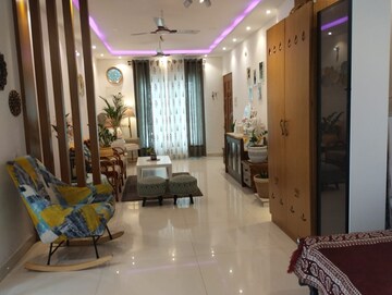 Master Bedroom in 2 BHK Apartment at Kondapur – for Rent