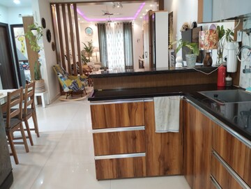 Master Bedroom in 2 BHK Apartment at Kondapur – for Rent