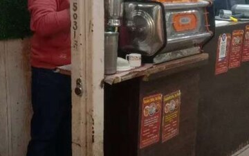 Shop For Rent in Hazratganj