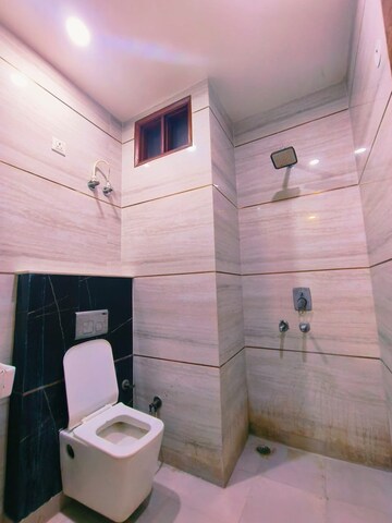 Bathroom in 2 BHK Builder Floor at Dwarka Mor – for Rent