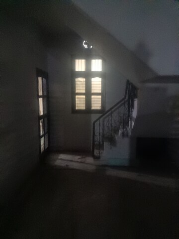Master Bedroom in 3 BHK Independent House at Sector 9a – for Rent