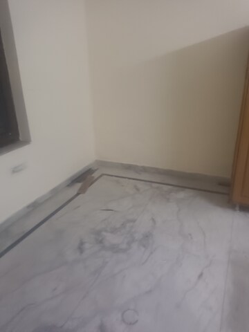 Master Bedroom in 3 BHK Independent House at Sector 9a – for Rent