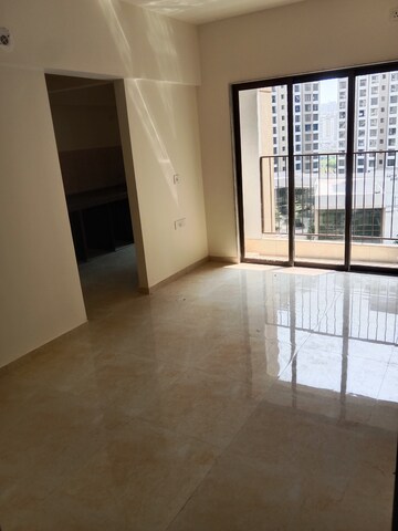 1 BHK Apartment For Rent in Sunteck Maxxworld, Naigaon East
