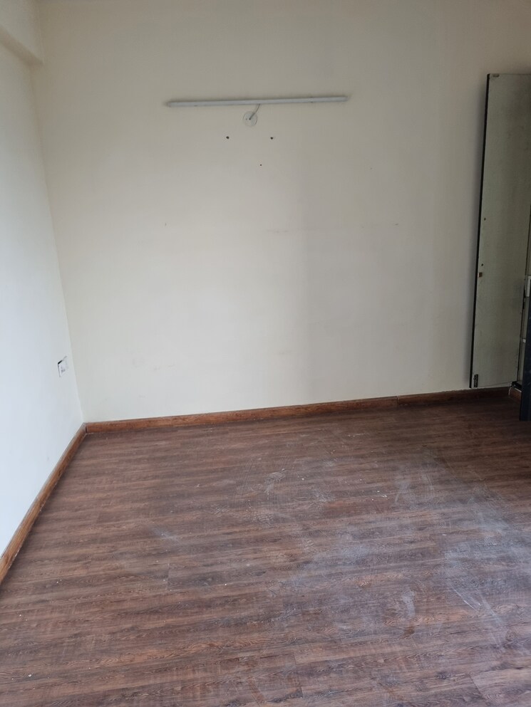 Master Bedroom, satya-the-hermitage 3 Bedroom 1991 Sq.Ft. Apartment In Sector 103 Gurgaon 8484766