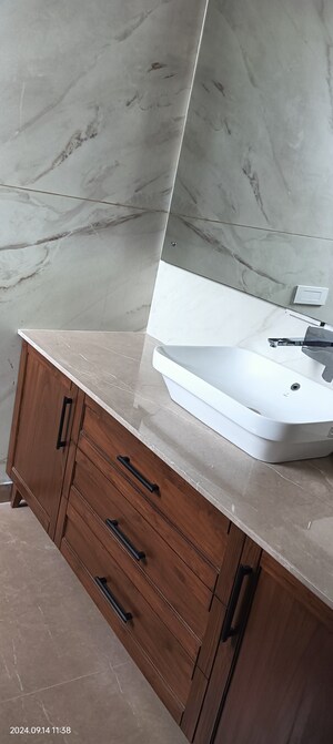 Bathroom in 3 BHK Apartment at Panchkula Urban Estate – for Sale