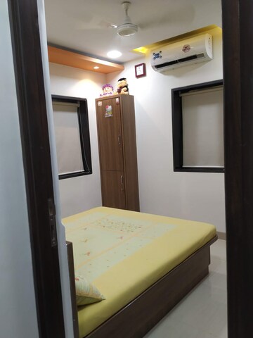 Bedroom in 3 BHK Apartment at Mistry Complex, Andheri East – for Rent