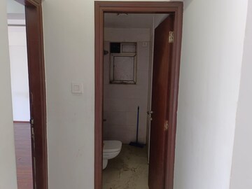 Furnished Amenities in 2 BHK Apartment at Krishna Residency Andheri, Andheri East – for Rent