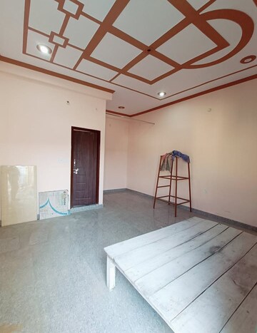 Master Bedroom in 2 BHK Villa at Jankipuram – for Rent