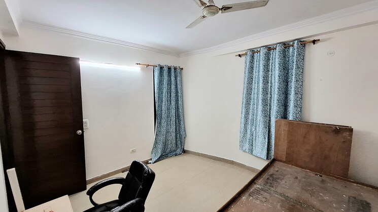 Master Bedroom, khirki extension 3 Bedroom 1000 Sq.Ft. Builder Floor In Khirki Extension Delhi 8484922