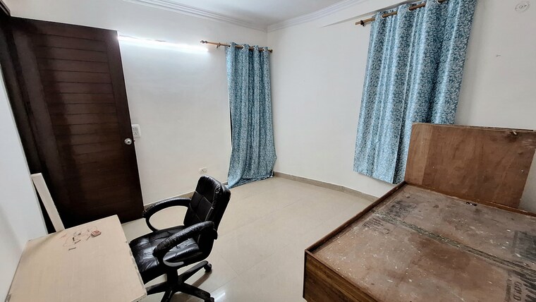 Master Bedroom, khirki extension 3 Bedroom 1000 Sq.Ft. Builder Floor In Khirki Extension Delhi 8484922