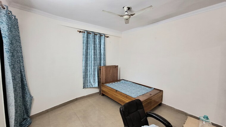 Master Bedroom, khirki extension 3 Bedroom 1000 Sq.Ft. Builder Floor In Khirki Extension Delhi 8484922