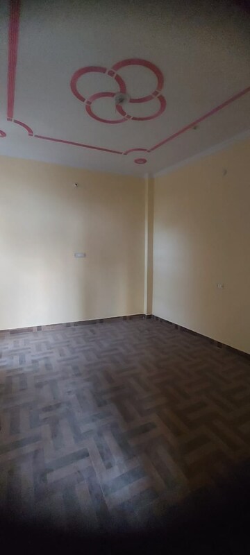 2 BHK Independent House For Rent in Aliganj