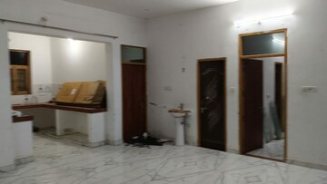 Furnished Amenities in 6 BHK Independent House at Vishesh Khand, Gomti Nagar – for Rent