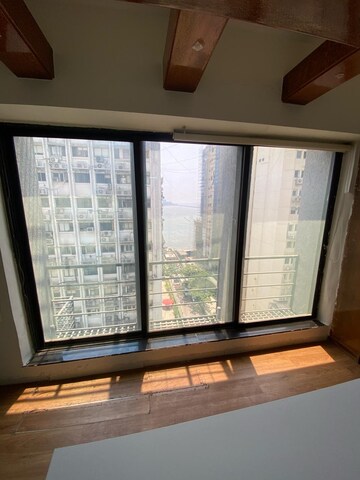   Office Space at Nariman Point – for Rent