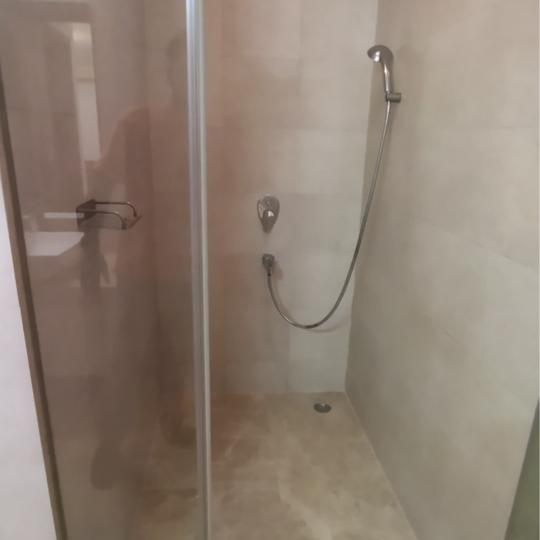 Bathroom, south extension ii 3 Bedroom 1800 Sq.Ft. Independent House In South Extension ii Delhi 8485085