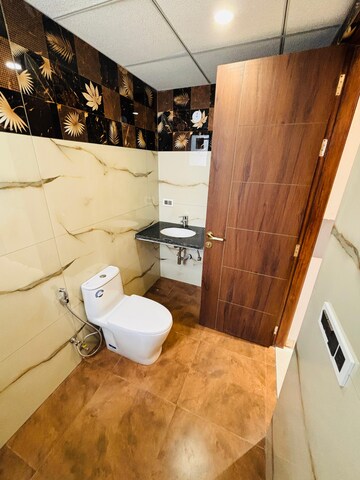 Bathroom in 4 BHK Villa at Gandhi Path – for Sale