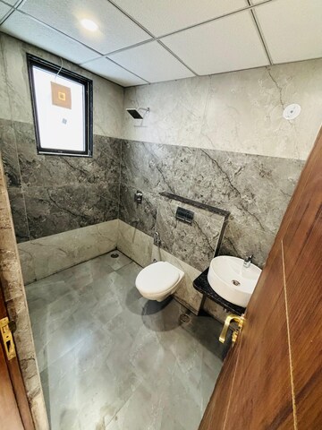 Bathroom in 4 BHK Villa at Gandhi Path – for Sale