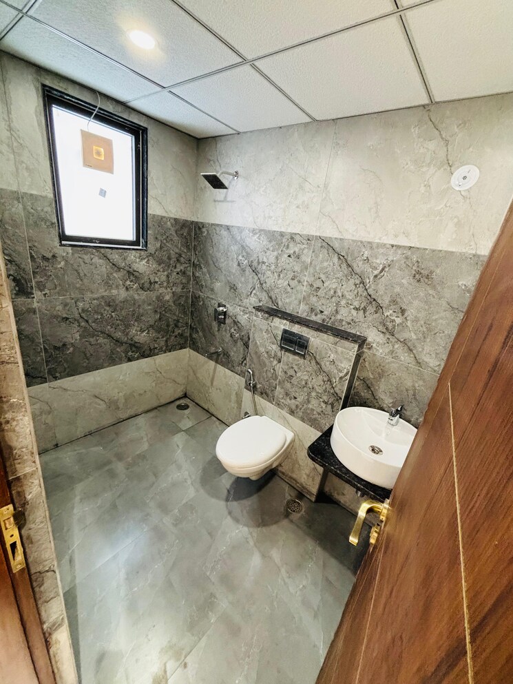 Bathroom, gandhi path 4 Bedroom 139 Sq.Yd. Villa In Gandhi Path Jaipur 8485365