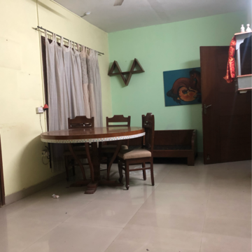 Master Bedroom in 1.5 BHK Villa at Sector 21 – for Rent