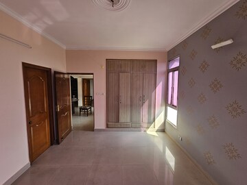 Building Lobby in 3 BHK Apartment at Gomti Nagar – for Sale