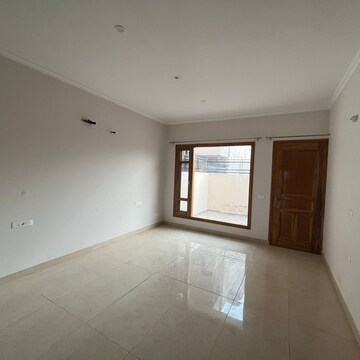 Room in 3 BHK Independent House at GMADA Eco City, Mullanpur – for Rent