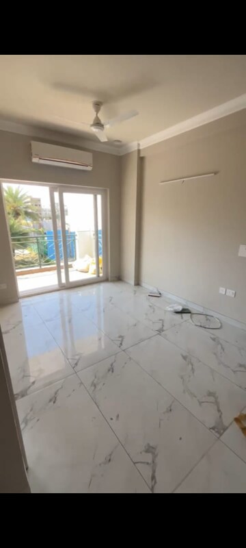 Master Bedroom in 2.5 BHK Apartment at Central Park Cerise Suites, Sohna Sector 33 – for Rent
