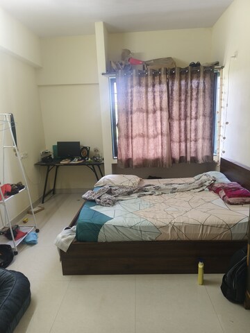 Master Bedroom in 2 BHK Apartment at Kohinoor Planet Aundh, Aundh – for Rent
