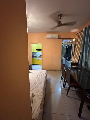Master Bedroom in 3 BHK Apartment at SKA Metro Ville, Eta Ii Greater Noida – for Sale