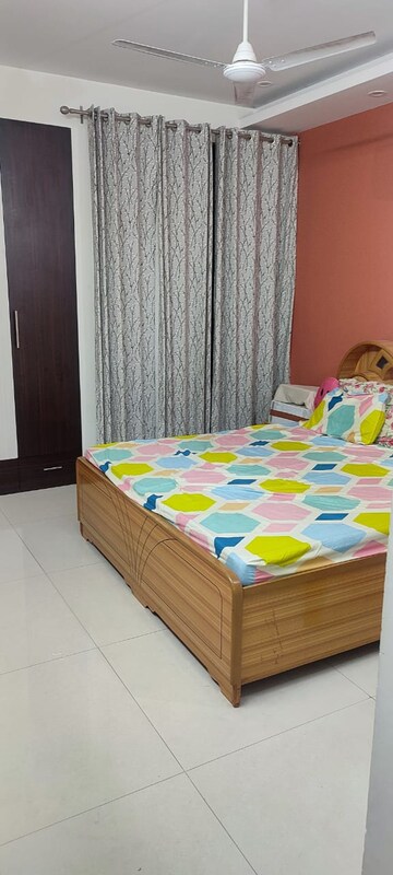 Master Bedroom in 2 BHK Builder Floor at Guru Nanak Enclave, Dhakoli Village – for Rent