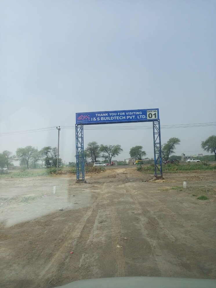 Listing Cover Image