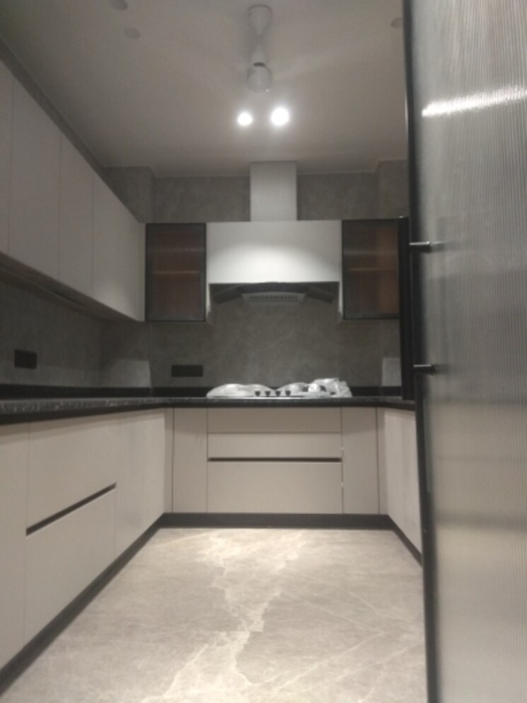 Master Bedroom, sukhdev vihar 4 Bedroom 300 Sq.Yd. Builder Floor In Sukhdev Vihar Delhi 8485888