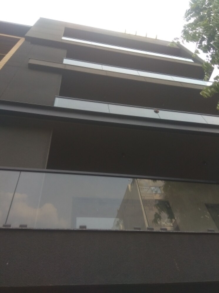 Master Bedroom, sukhdev vihar 4 Bedroom 300 Sq.Yd. Builder Floor In Sukhdev Vihar Delhi 8485888