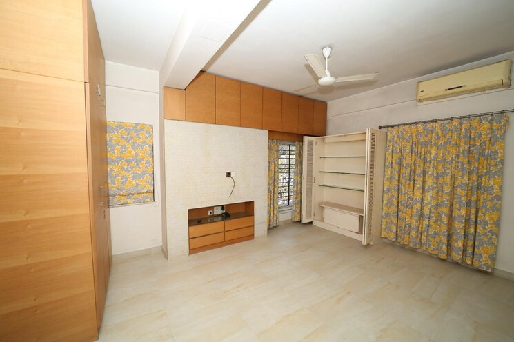 Bedroom, jodhpur park 2 Bedroom 2500 Sq.Ft. Apartment In Jodhpur Park Kolkata 8485876