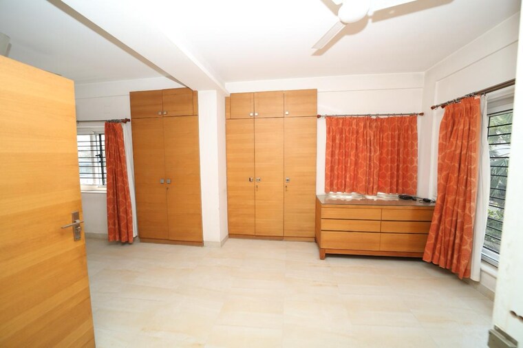 Room, jodhpur park 2 Bedroom 2500 Sq.Ft. Apartment In Jodhpur Park Kolkata 8485876