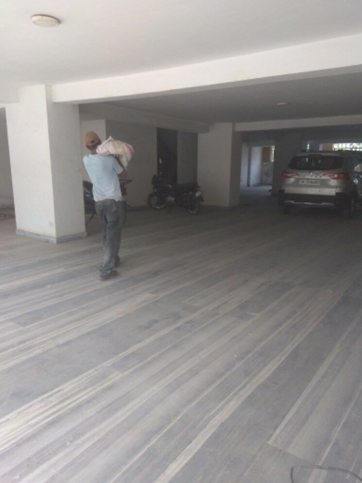 Master Bedroom, new friends colony 4 Bedroom 500 Sq.Yd. Builder Floor In New Friends Colony Delhi 8485967