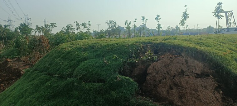 Garden, silpa-raghava-botanica Commercial Land 360 Sq.Yd. In Mucherla Hyderabad 8485966